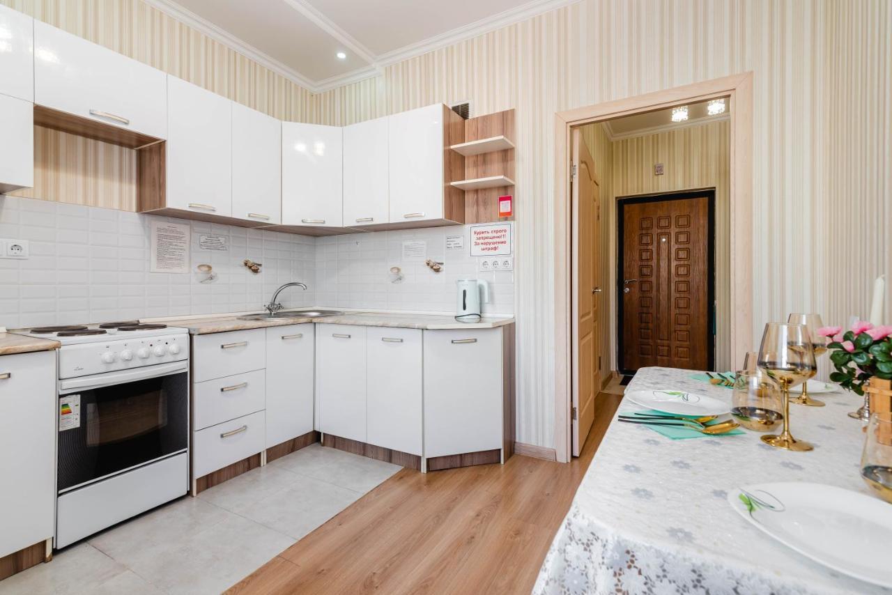 Akvarel Apartment Near Adk アルマトイ エクステリア 写真